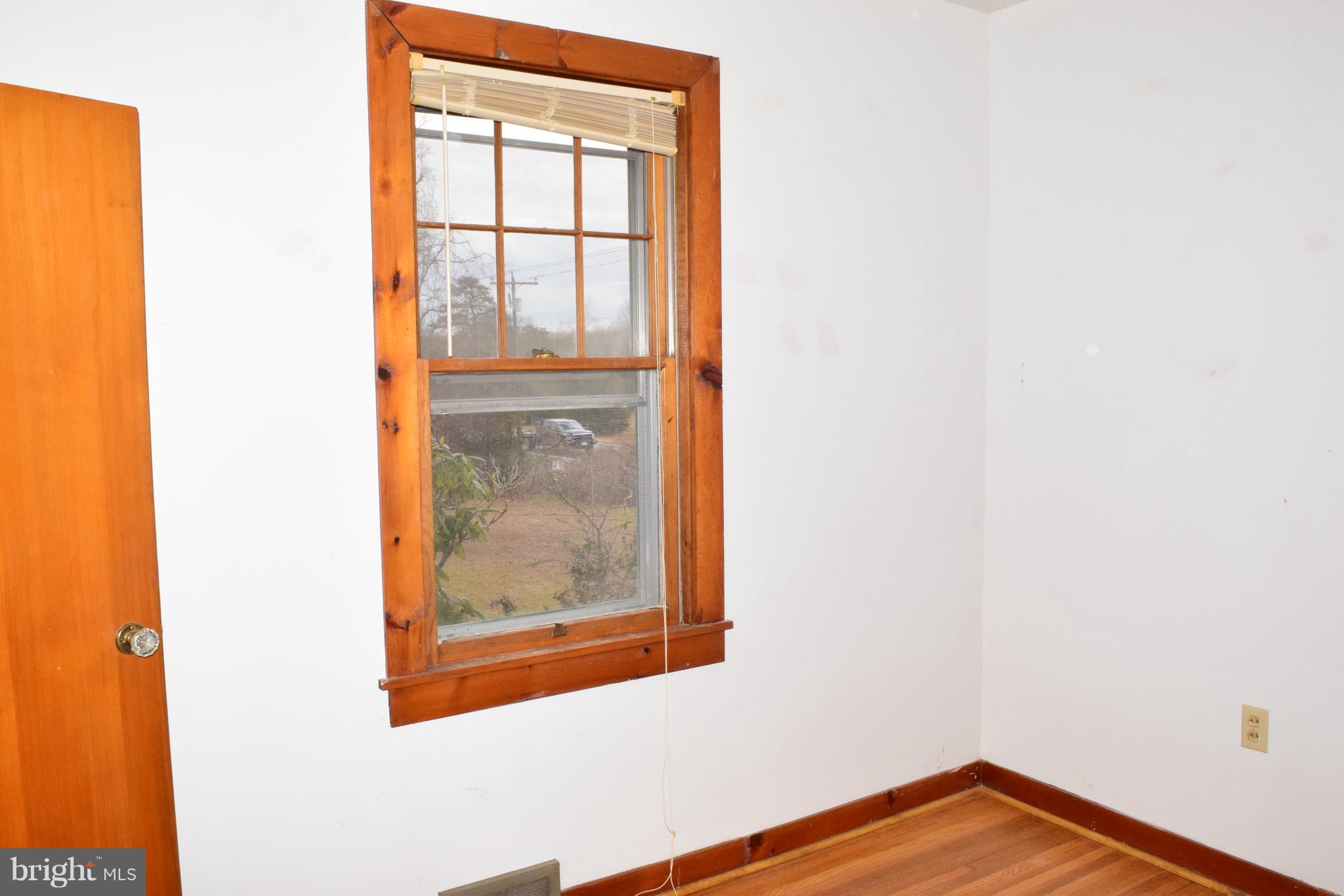4738 Valley Road Berkeley Springs, WV 25411 - Photo 15 of 38 Gallery Image 15