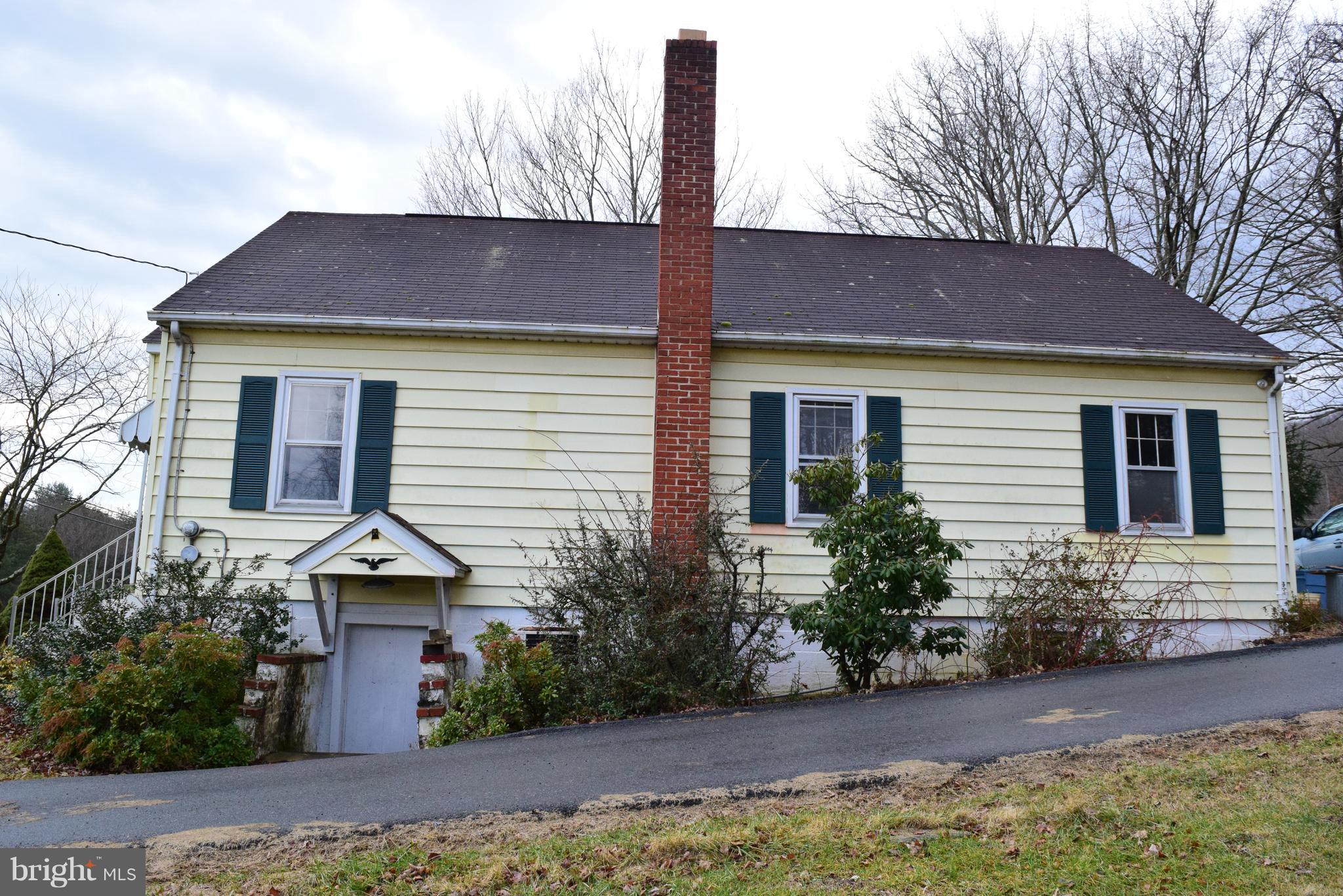 4738 Valley Road Berkeley Springs, WV 25411 - Photo 32 of 38 Gallery Image 32