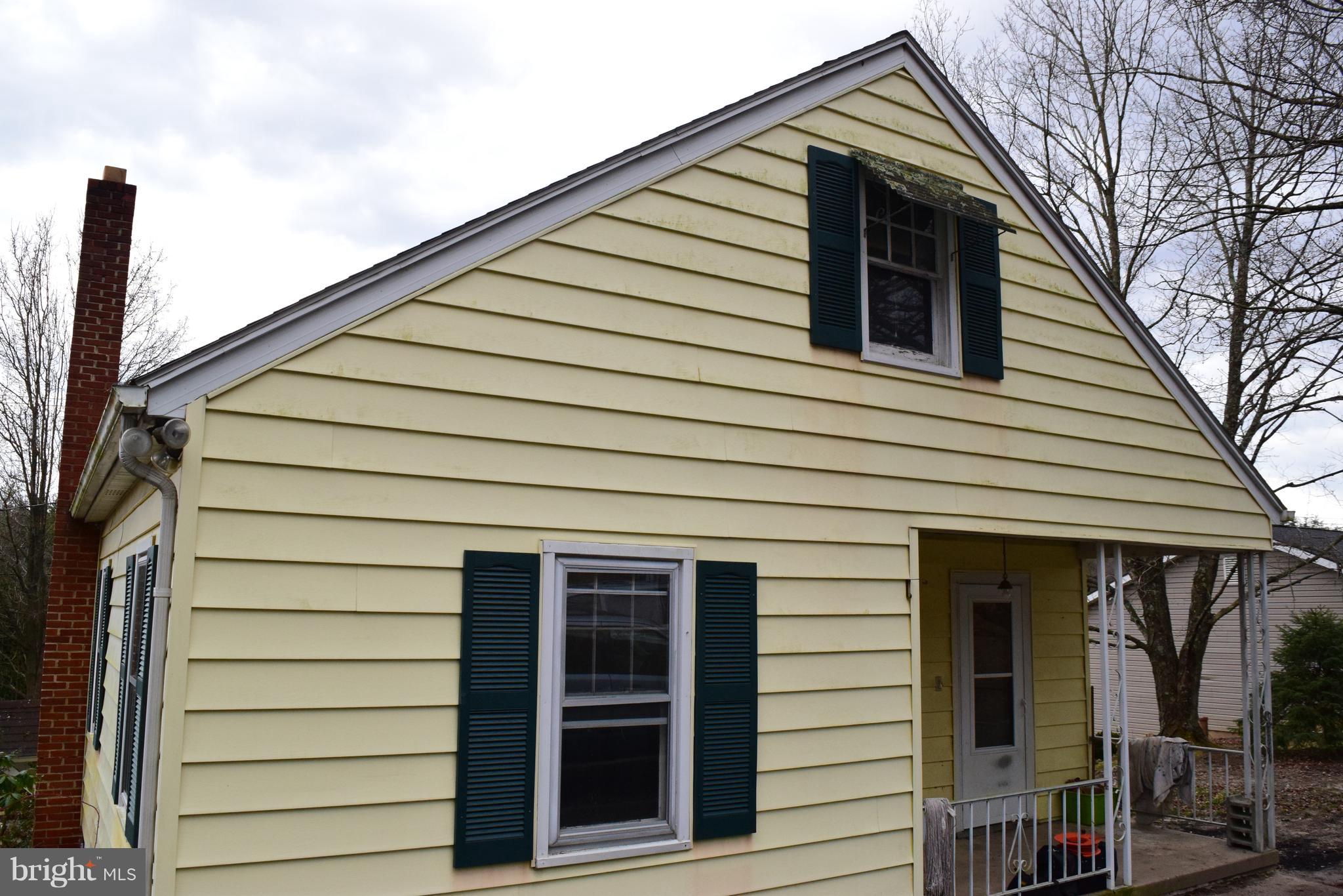 4738 Valley Road Berkeley Springs, WV 25411 - Photo 33 of 38 Gallery Image 33