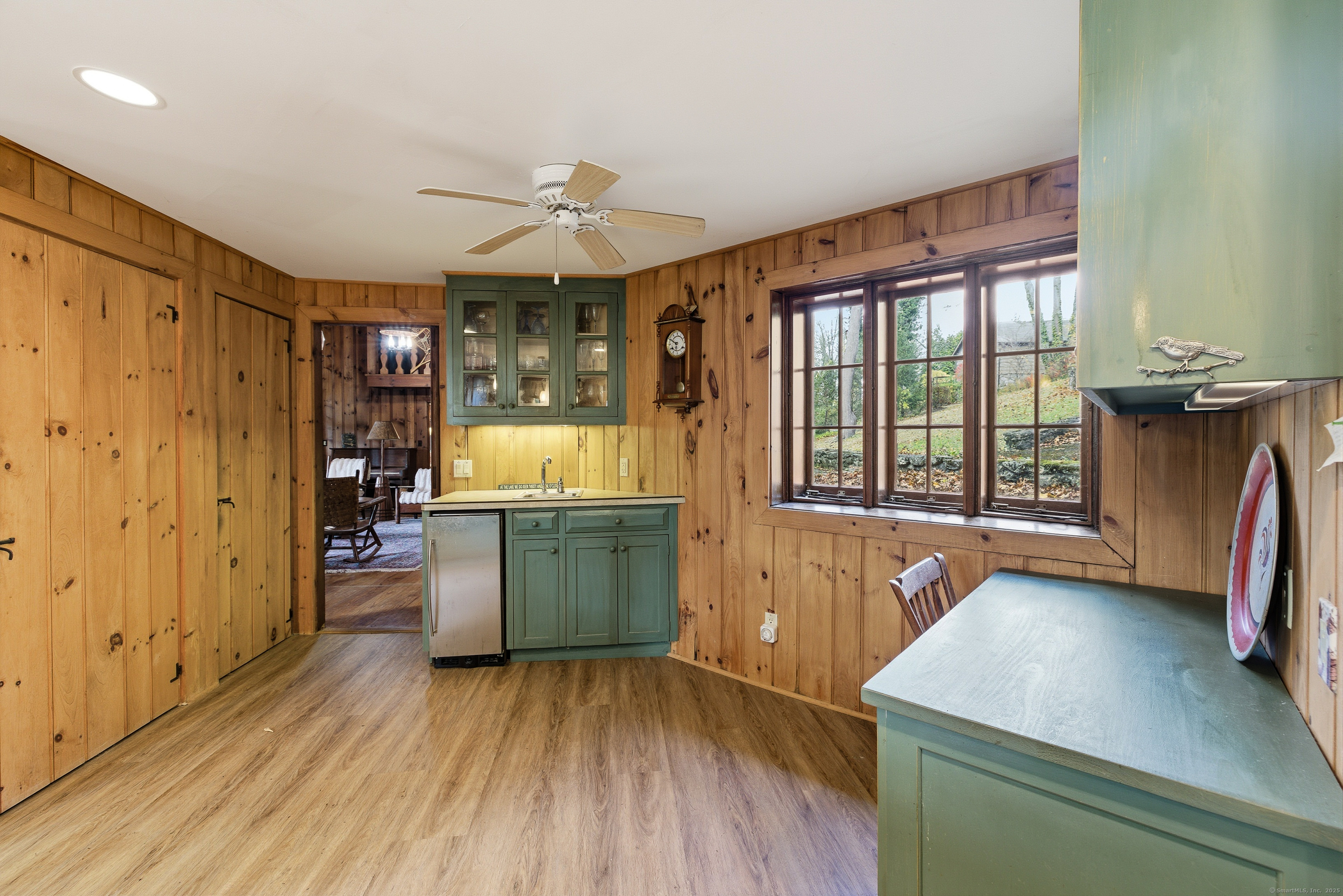 23 Echo Drive New Milford, CT 06776 - Photo 11 of 38