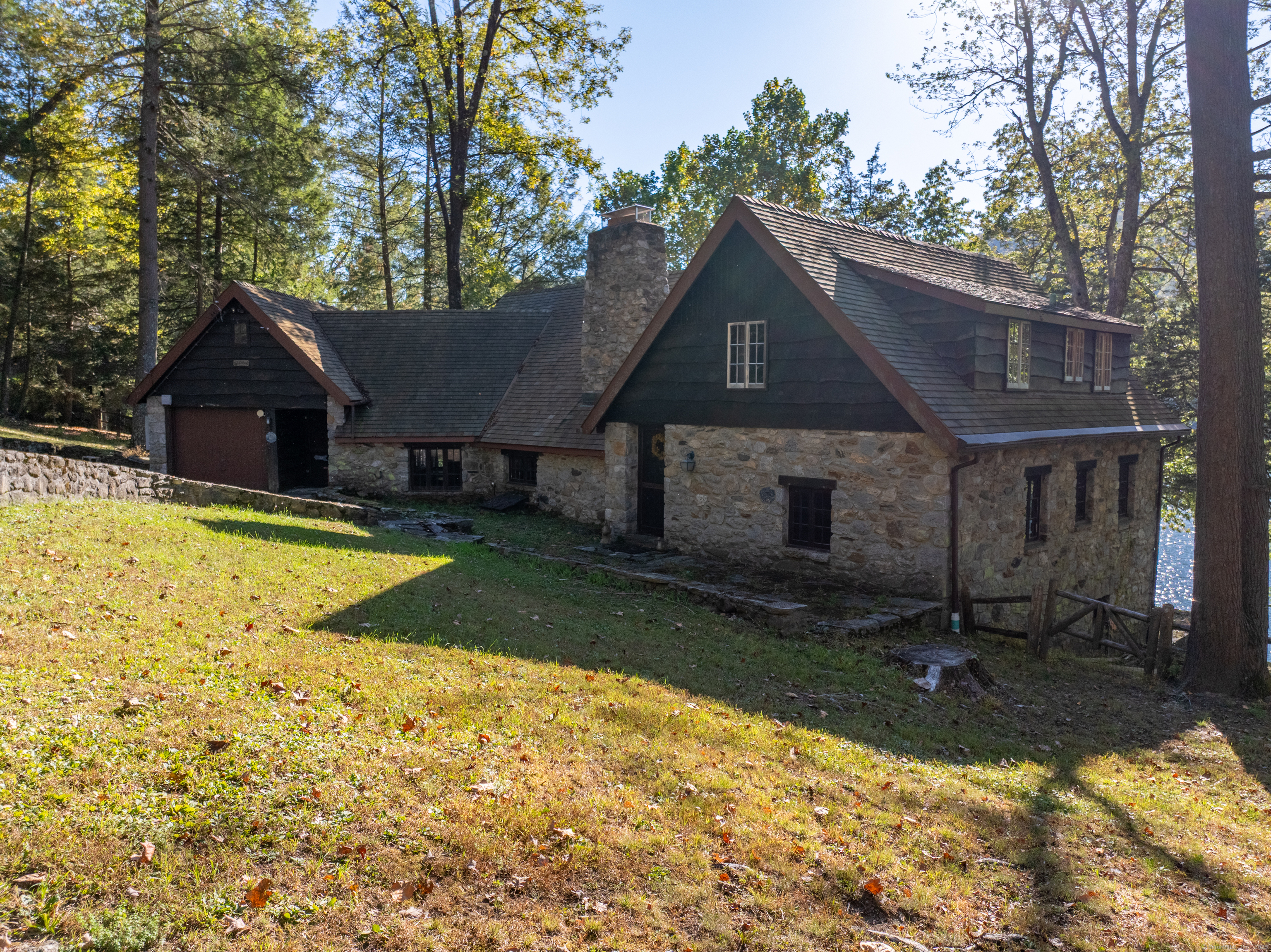 23 Echo Drive New Milford, CT 06776 - Photo 30 of 38