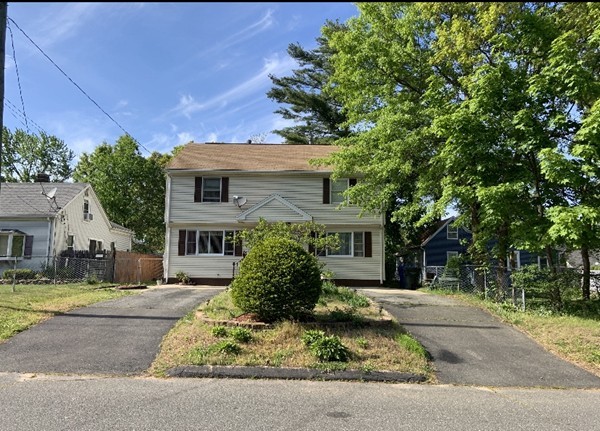 70 Wisteria Street Springfield, MA 01119 - Photo 1 of 2 Gallery Image 1