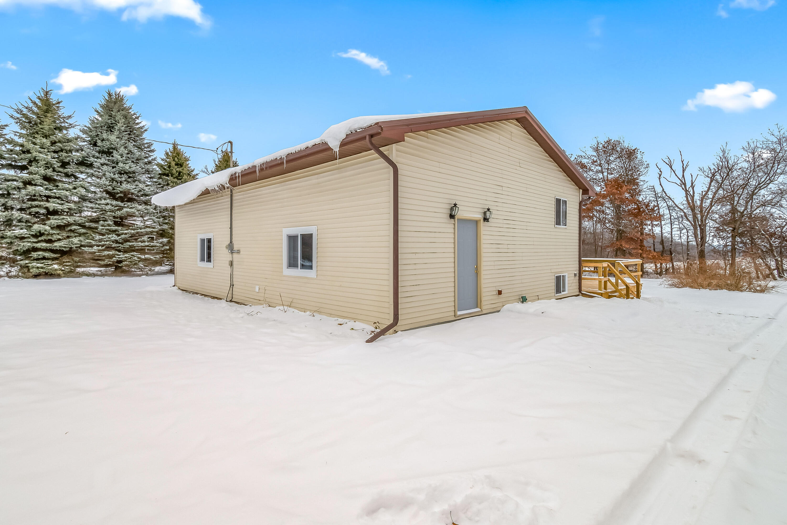 10760 French Road Litchfield, MI 49252 - Photo 12 of 50 19