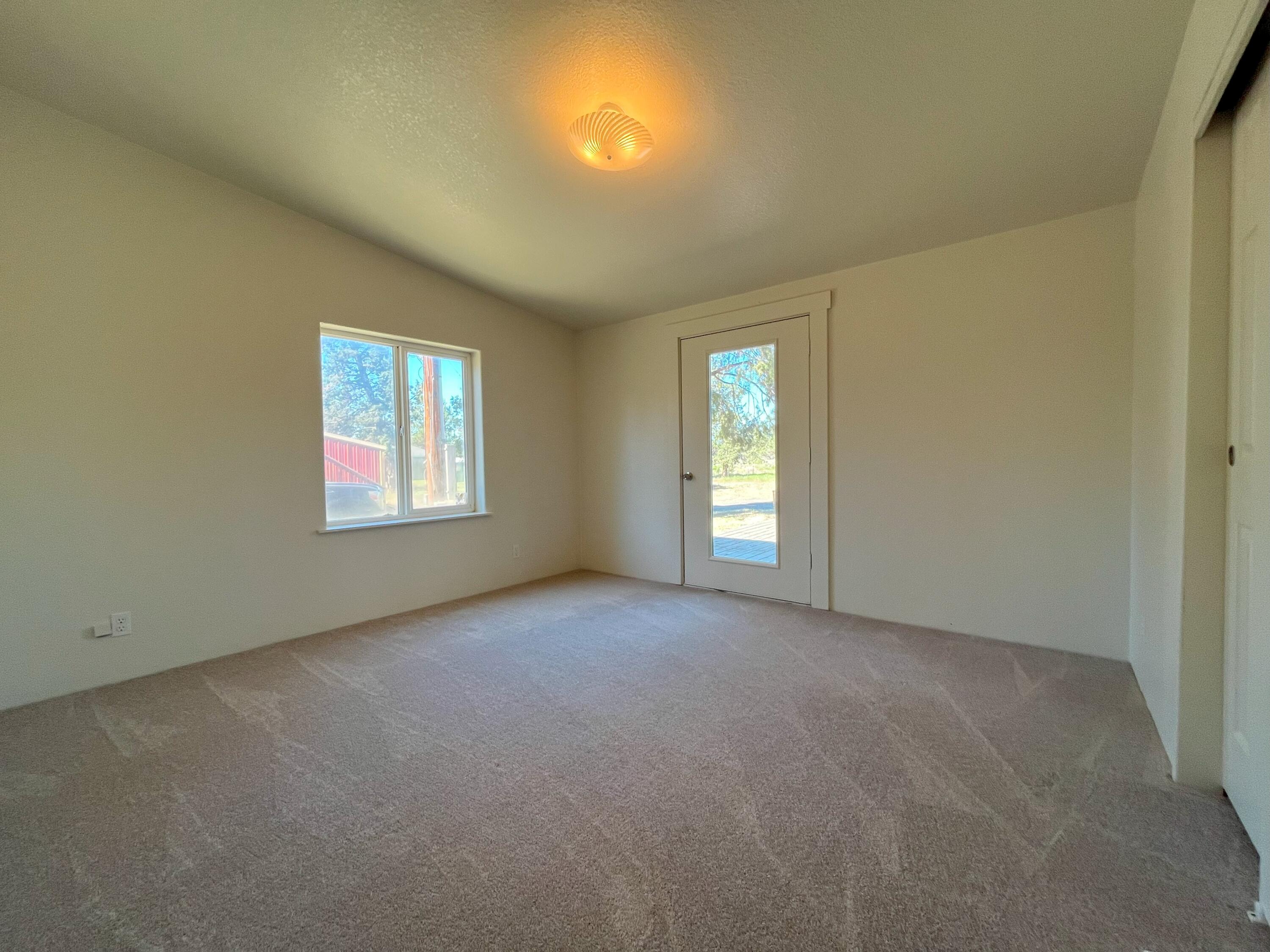 16162 Southwest Quail Road Terrebonne, OR 97760 - Photo 18 of 38 2nd bedroom