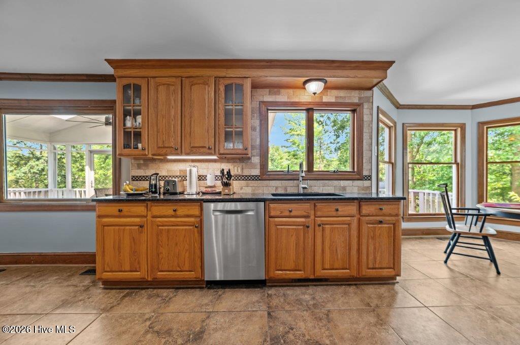 108 Farmington Road Grimesland, NC 27837 - Photo 19 of 84 55-web-or-mls-LHV_2228