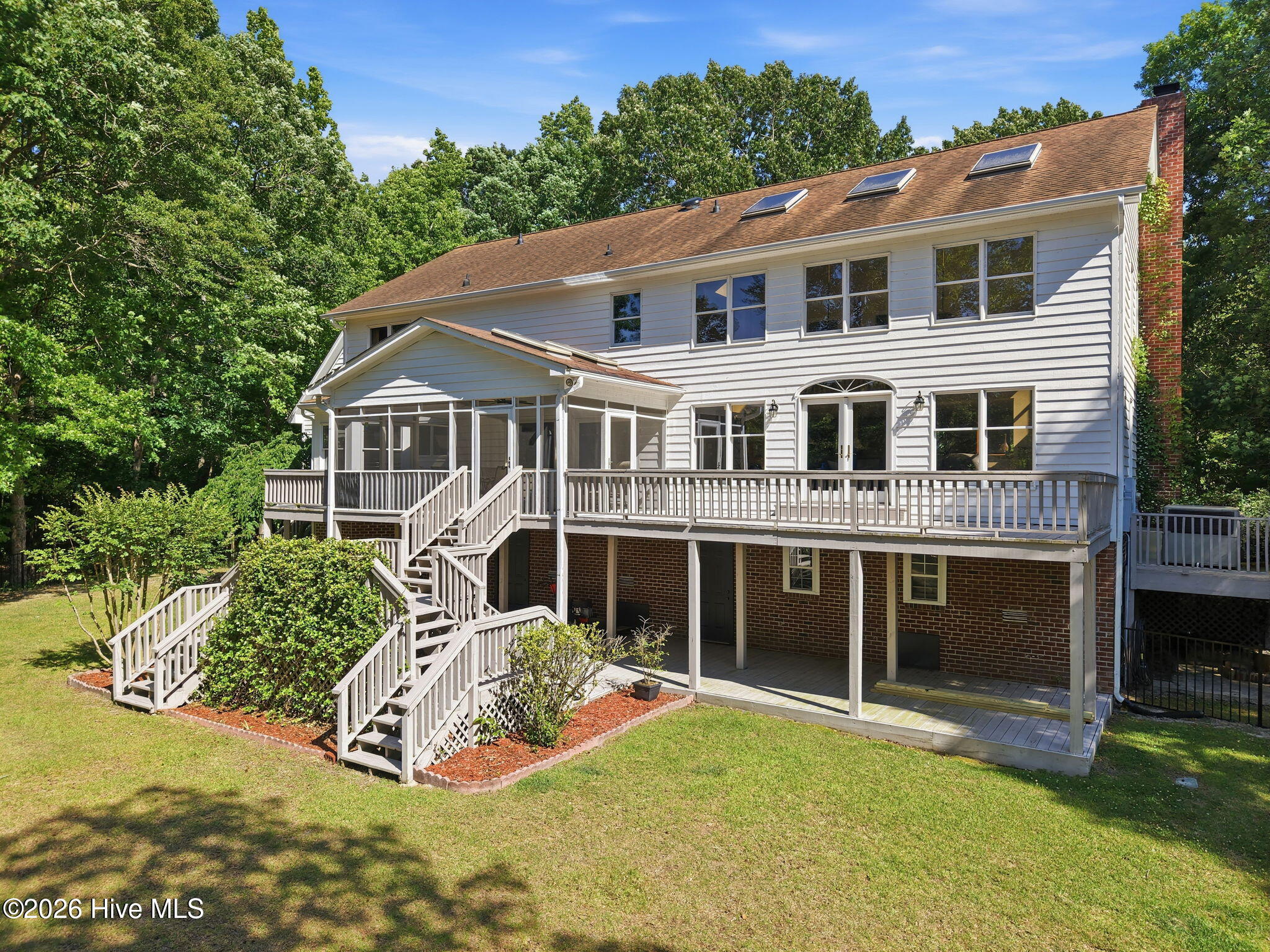 108 Farmington Road Grimesland, NC 27837 - Photo 4 of 84 2-web-or-mls-DJI_20260515162635_0045_D