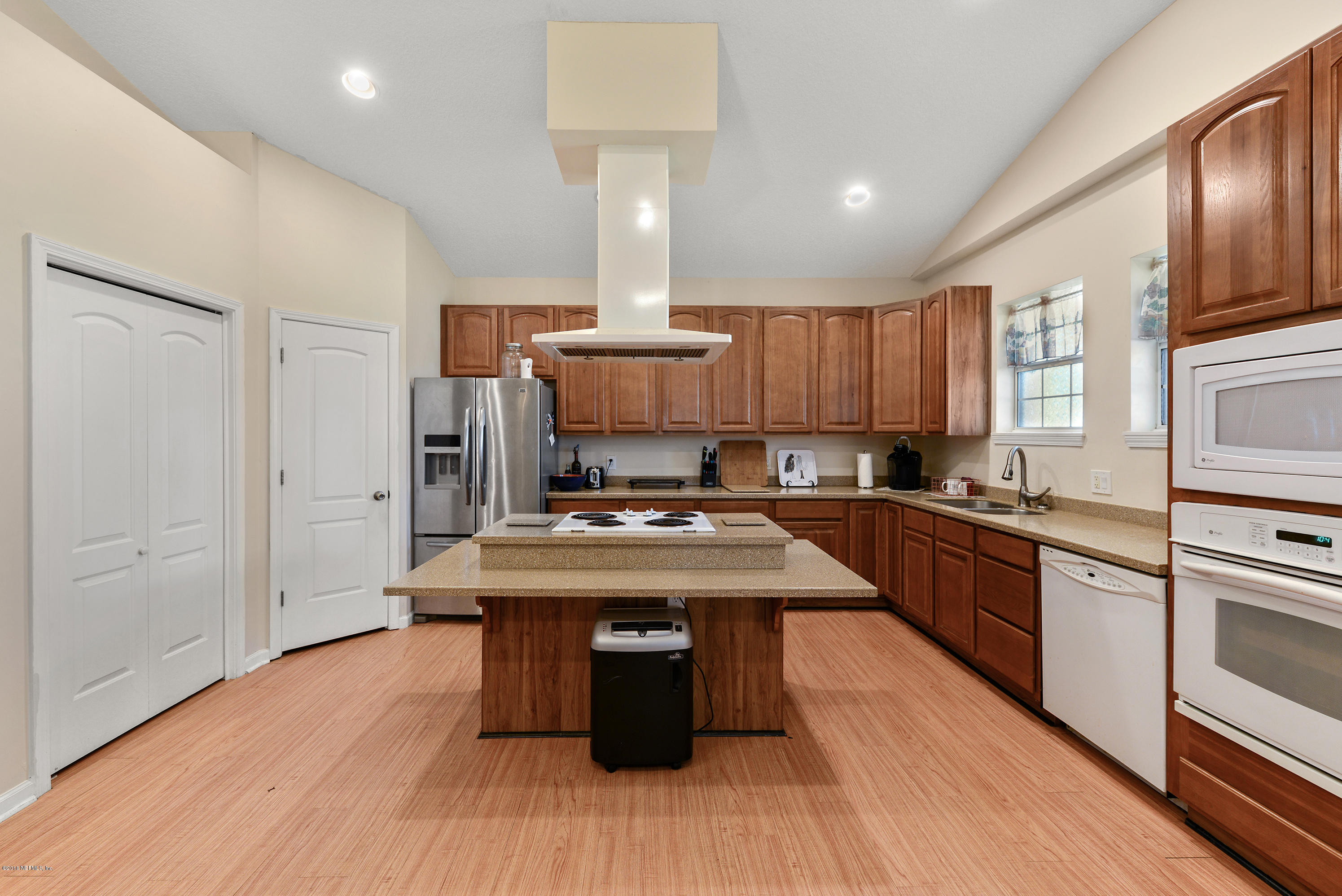 1770 Perry Road Green Cove Springs, FL 32043 - Photo 9 of 25 kitchen double pantry