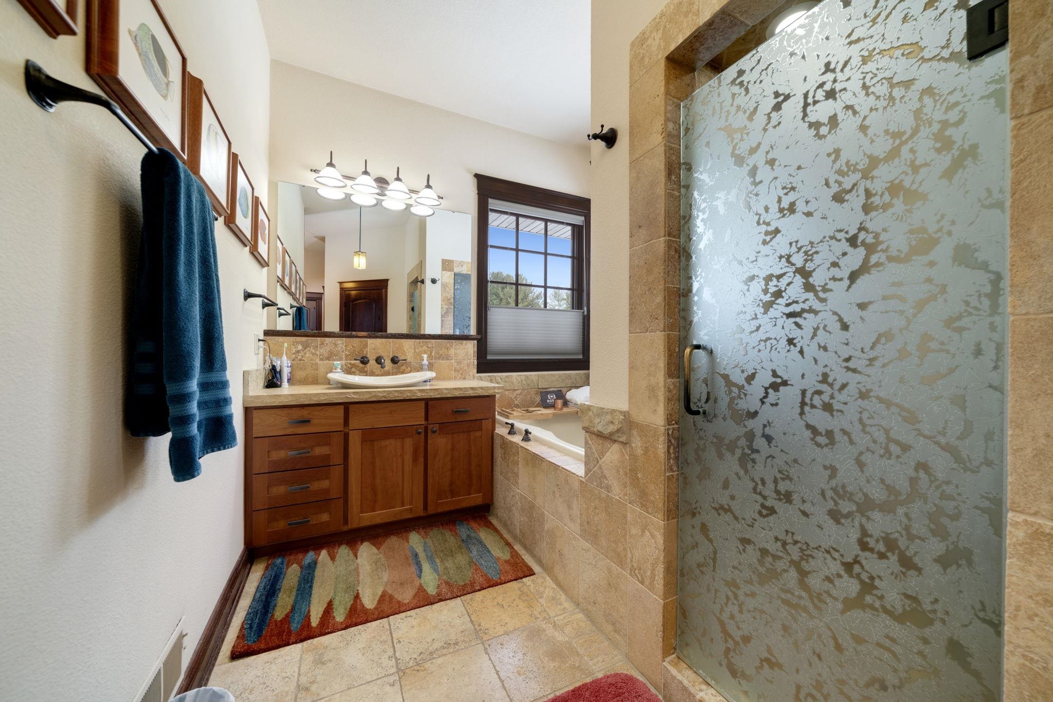 6871 Montague Road Rockford, IL 61102 - Photo 13 of 76