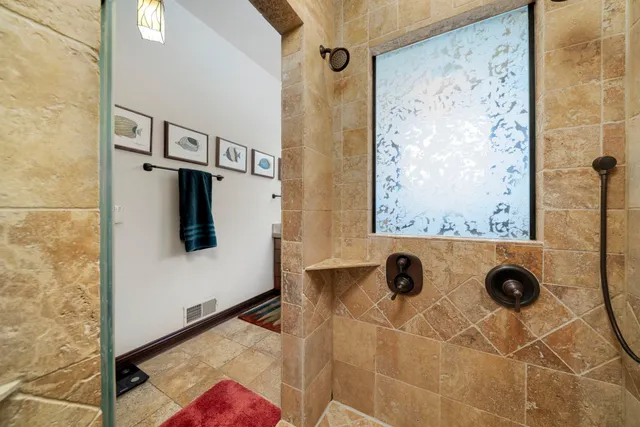 $1,099,000 | 6871 Montague Road, Rockford, IL 61102