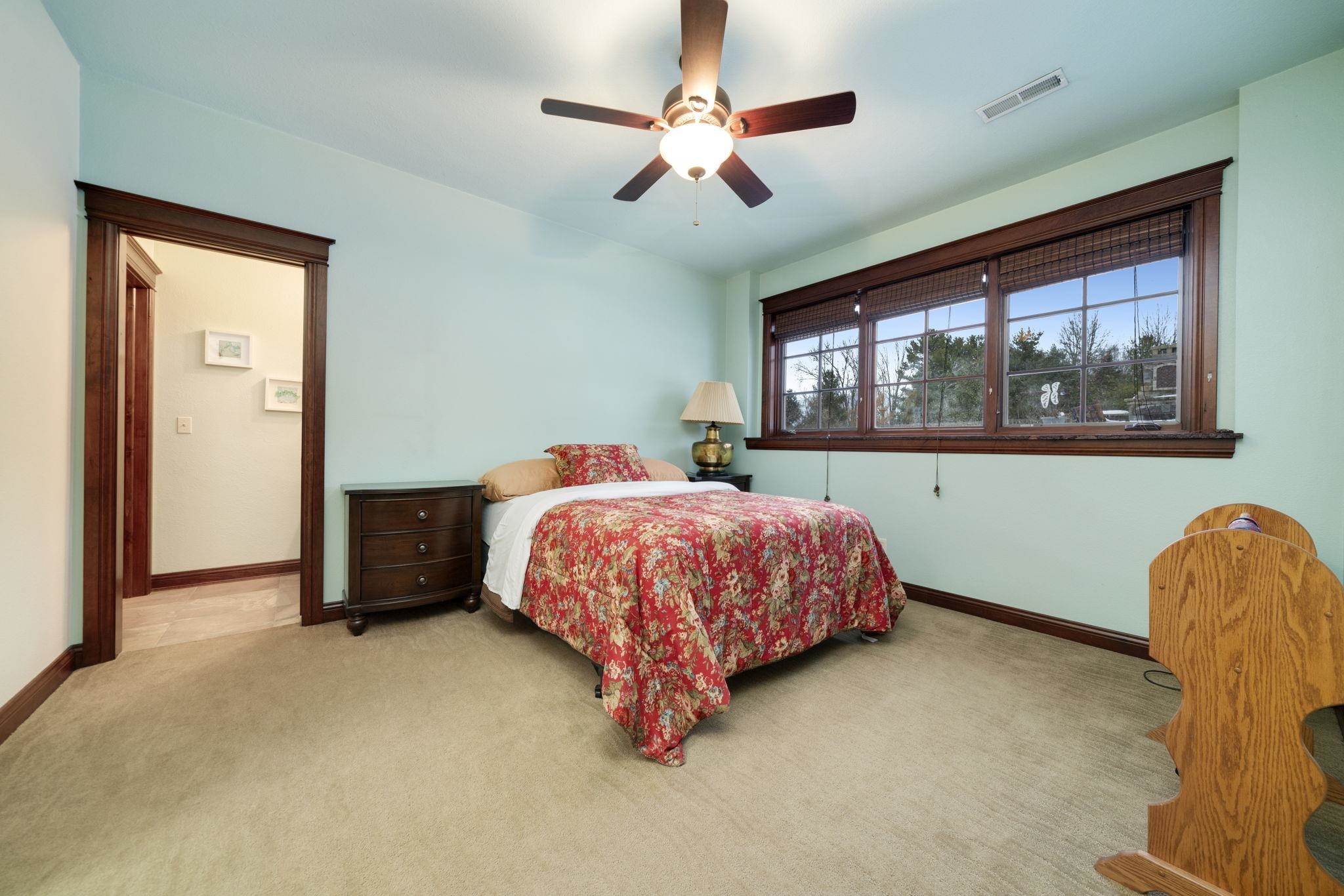 6871 Montague Road Rockford, IL 61102 - Photo 17 of 74