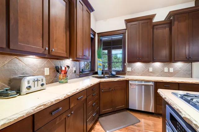 $1,099,000 | 6871 Montague Road, Rockford, IL 61102