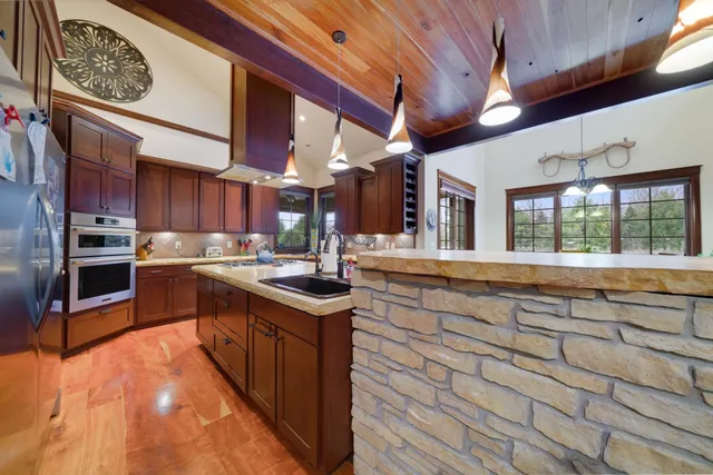 $1,099,000 | 6871 Montague Road, Rockford, IL 61102