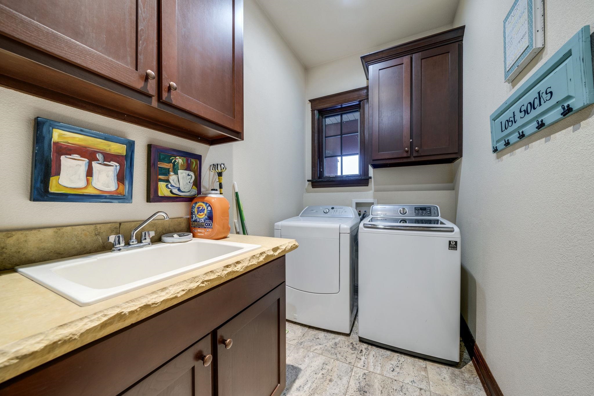 6871 Montague Road Rockford, IL 61102 - Photo 37 of 76