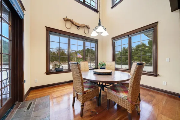$1,099,000 | 6871 Montague Road, Rockford, IL 61102