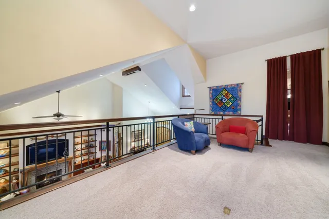 $1,099,000 | 6871 Montague Road, Rockford, IL 61102