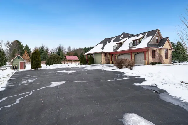 $1,099,000 | 6871 Montague Road, Rockford, IL 61102