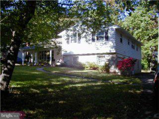 1220 Lois Road Ambler, PA 19002 - Photo 1 of 6 Gallery Image 1