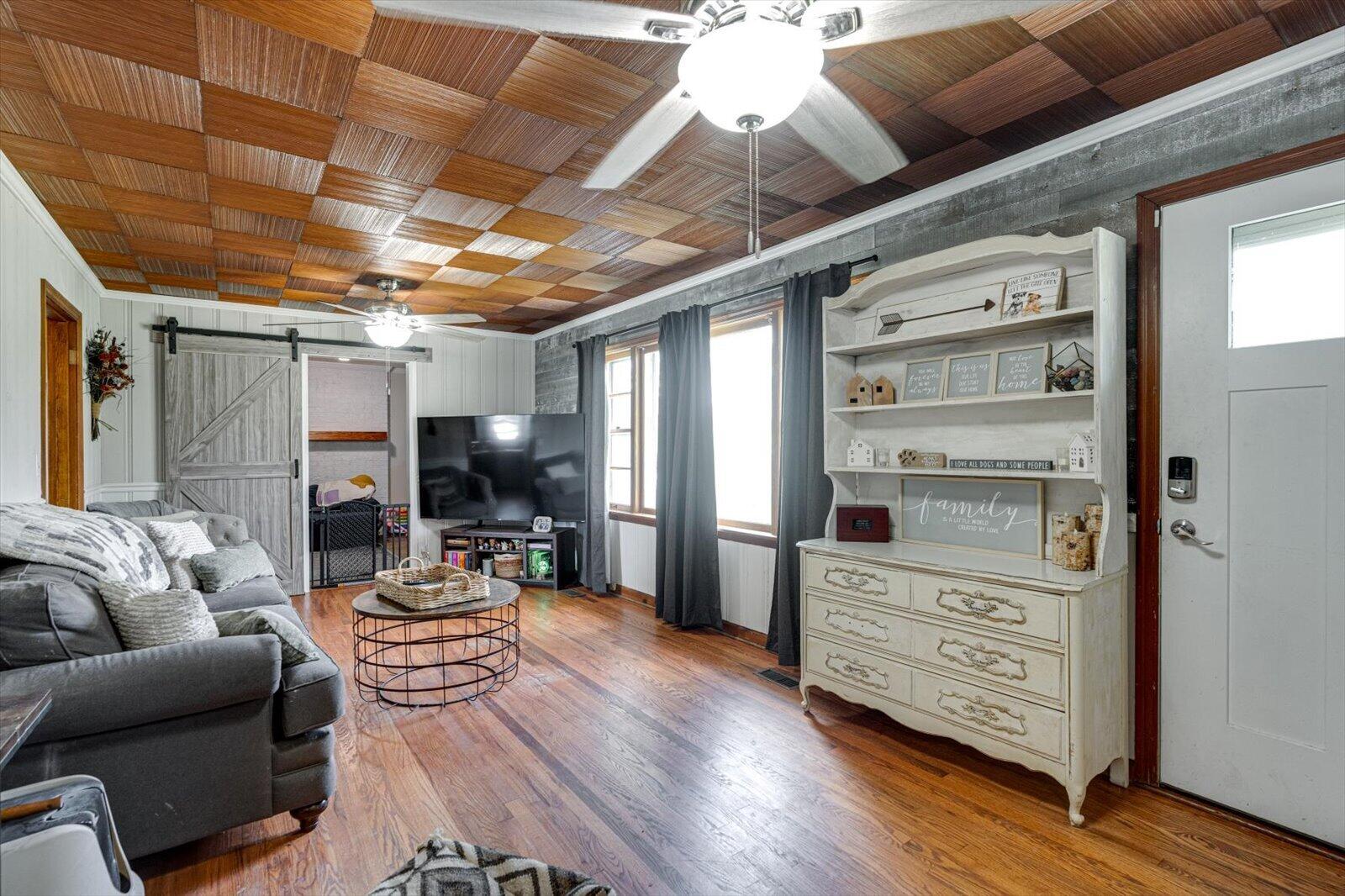 120 Cloud Springs Road Rossville, GA 30741 - Photo 3 of 27 04-120 Cloud Springs-4