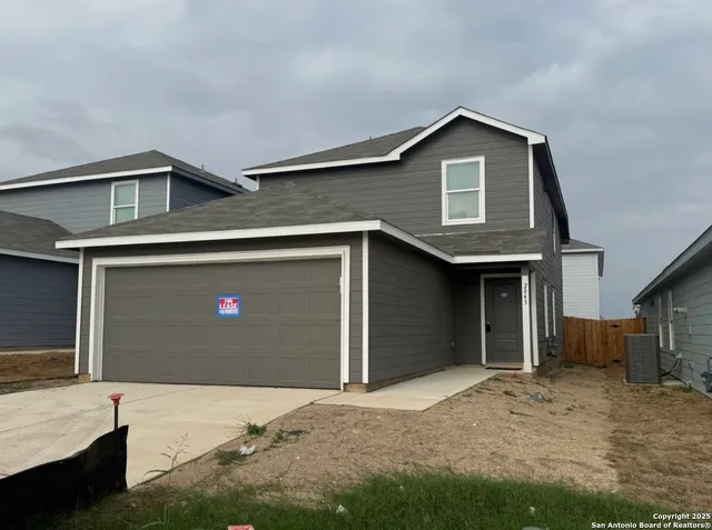 $1,595 | 2843 Red Diamond, San Antonio, TX 78264