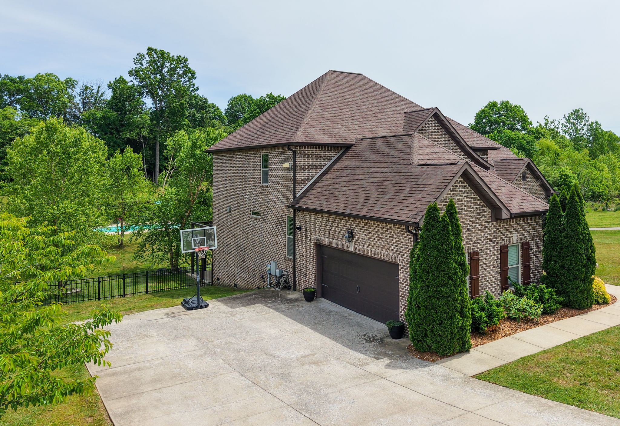 843 Ridgetop Drive Mount Juliet, TN 37122 - Photo 2 of 73