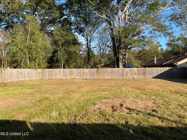 $180,000 | 856 Beechwood Court, Jackson, MS 39206