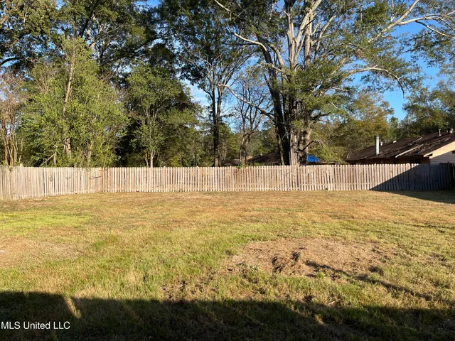 $185,000 | 856 Beechwood Court, Jackson, MS 39206