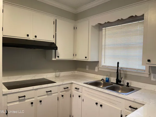 $180,000 | 856 Beechwood Court, Jackson, MS 39206