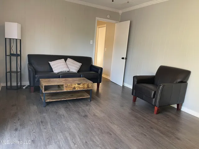 $185,000 | 856 Beechwood Court, Jackson, MS 39206