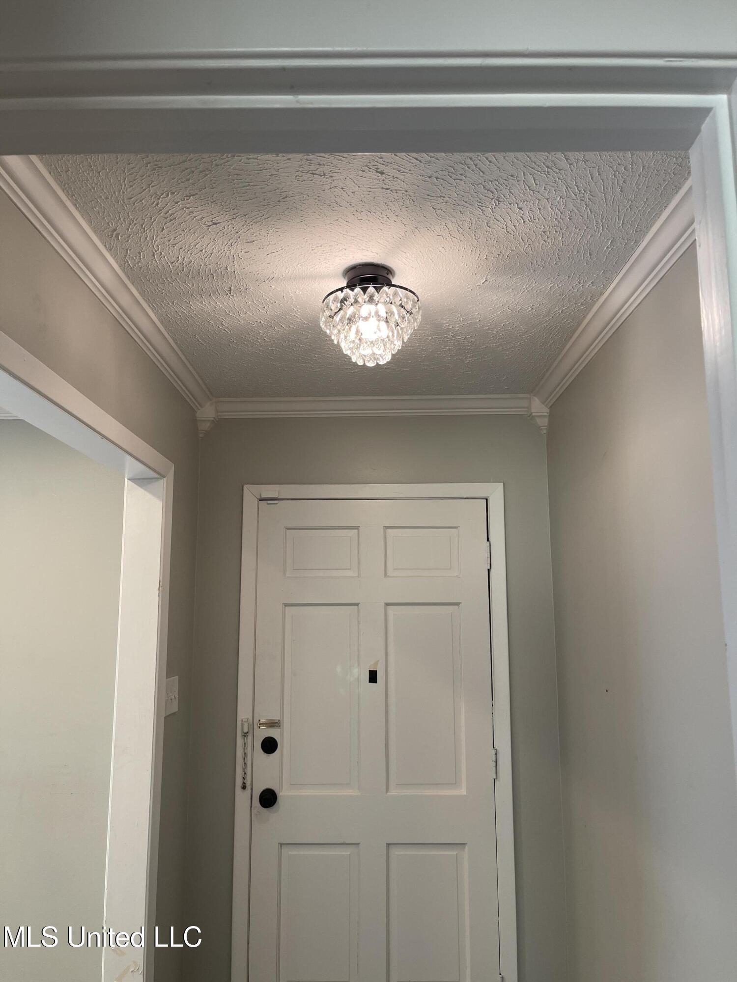 856 Beechwood Court Jackson, MS 39206 - Photo 9 of 19 IMG_1273