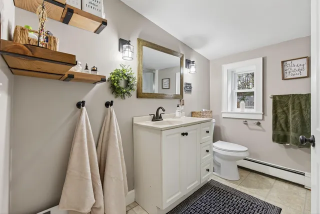 $450,000 | 1 Holbrook Street, Portland, ME 04103