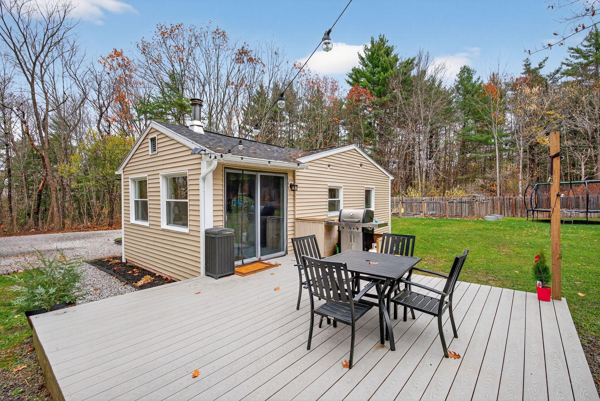 1 Holbrook Street Portland, ME 04103 - Photo 32 of 49 Back deck