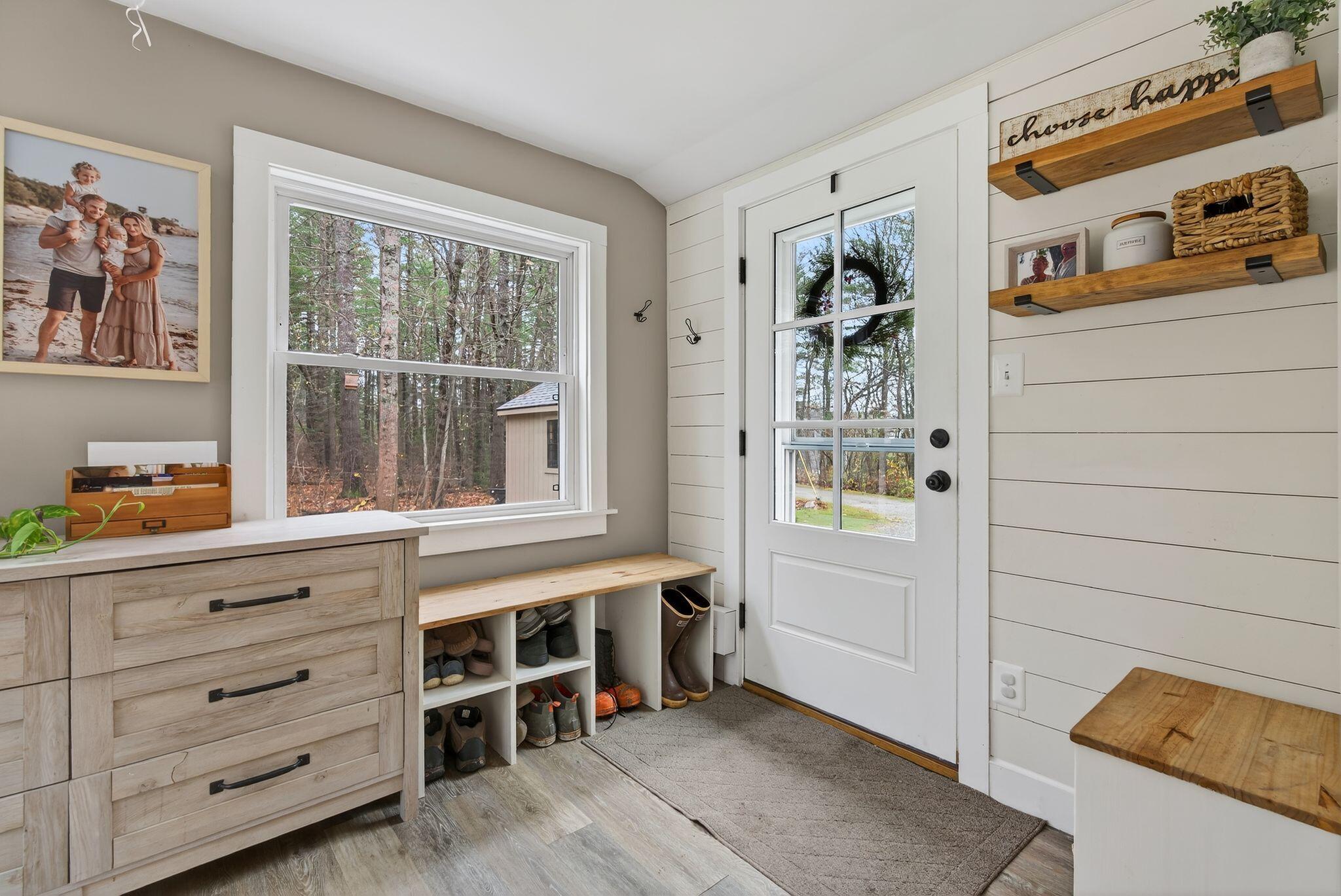 1 Holbrook Street Portland, ME 04103 - Photo 8 of 49 Entryway