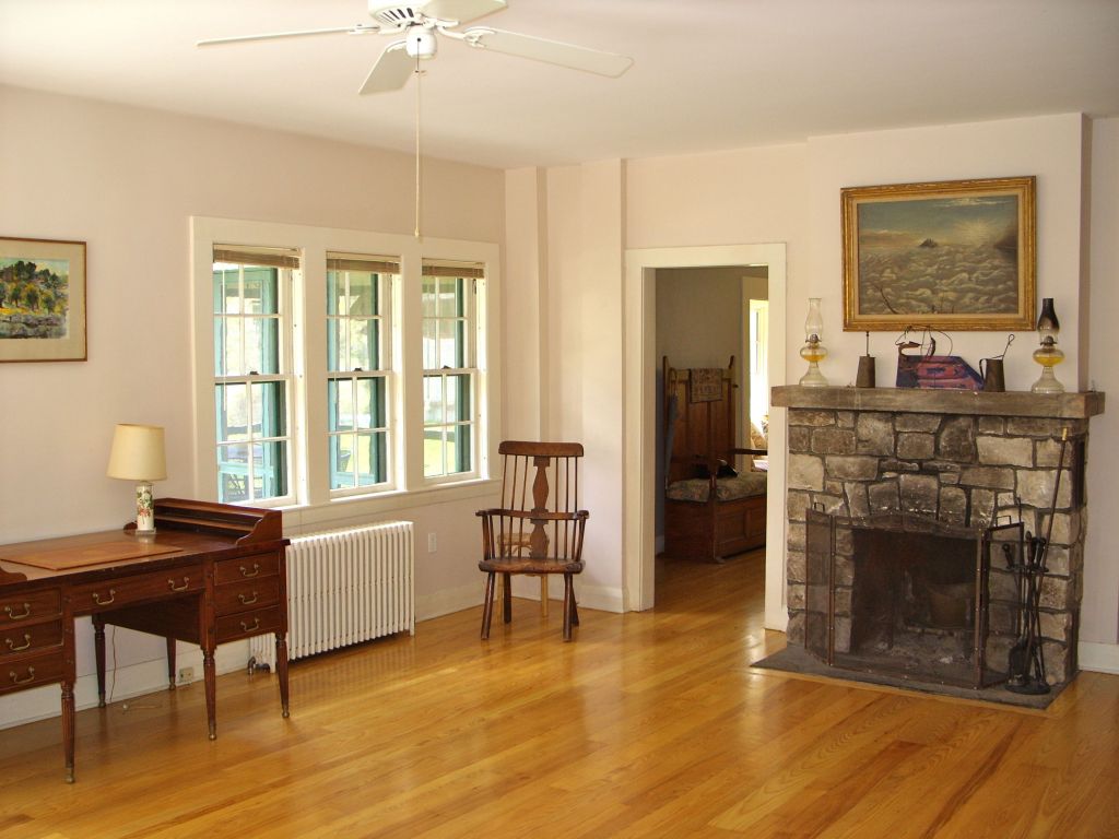 33 West Sheffield Road Great Barrington, MA 01230 - Photo 5 of 14 LIVING ROOM