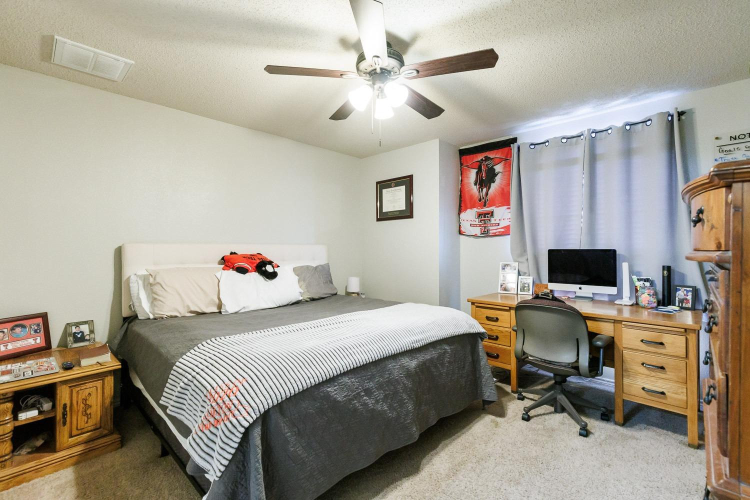 2106 Main Street Lubbock, TX 79401 - Photo 24 of 38 Primary Bedroom