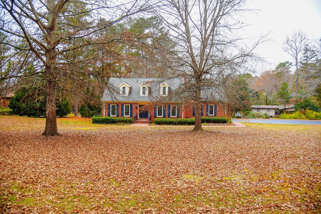 121 Sheffield Road Greenwood, SC 29646 - Photo 4 of 48 Gallery Image 4