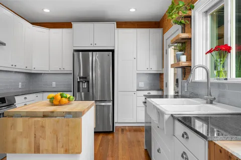 $575,000 | 2215 Balboa Road, Austin, TX 78733