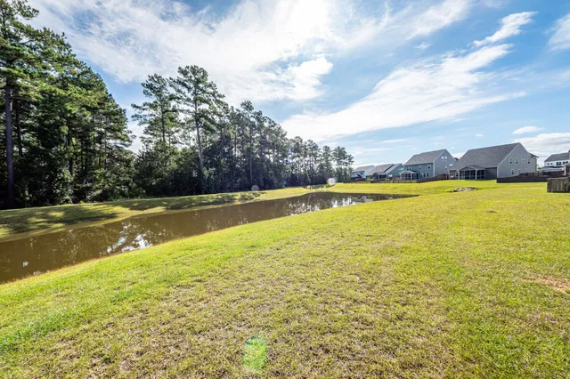 $520,000 | 328 Firewheel Court, Summerville, SC 29486