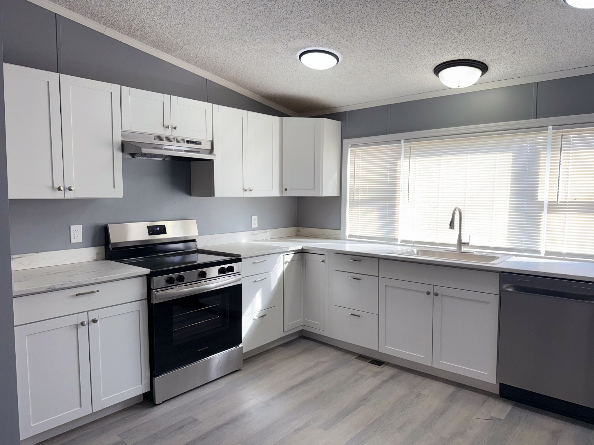 584 Rabbit Trail Road Leoma, TN 38468 - Photo 5 of 18