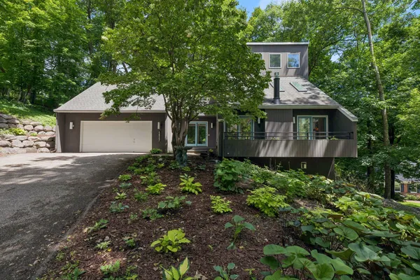 $895,000 | 4827 Lamplighters Lane, Minnetonka, MN 55345