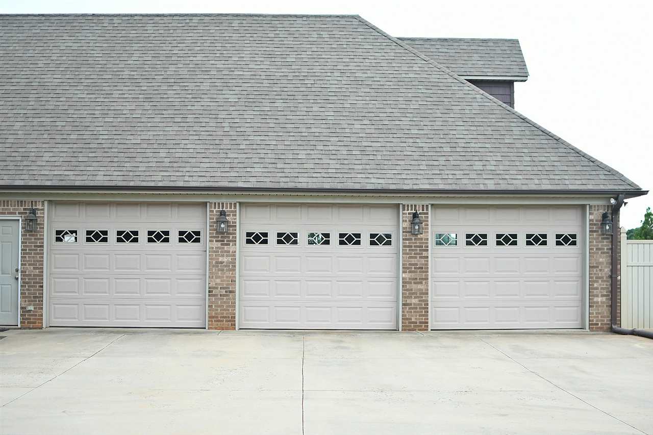 729 Love Springs Road Cowpens, SC 29330 - Photo 3 of 36