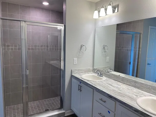 a close view of washer and dryer