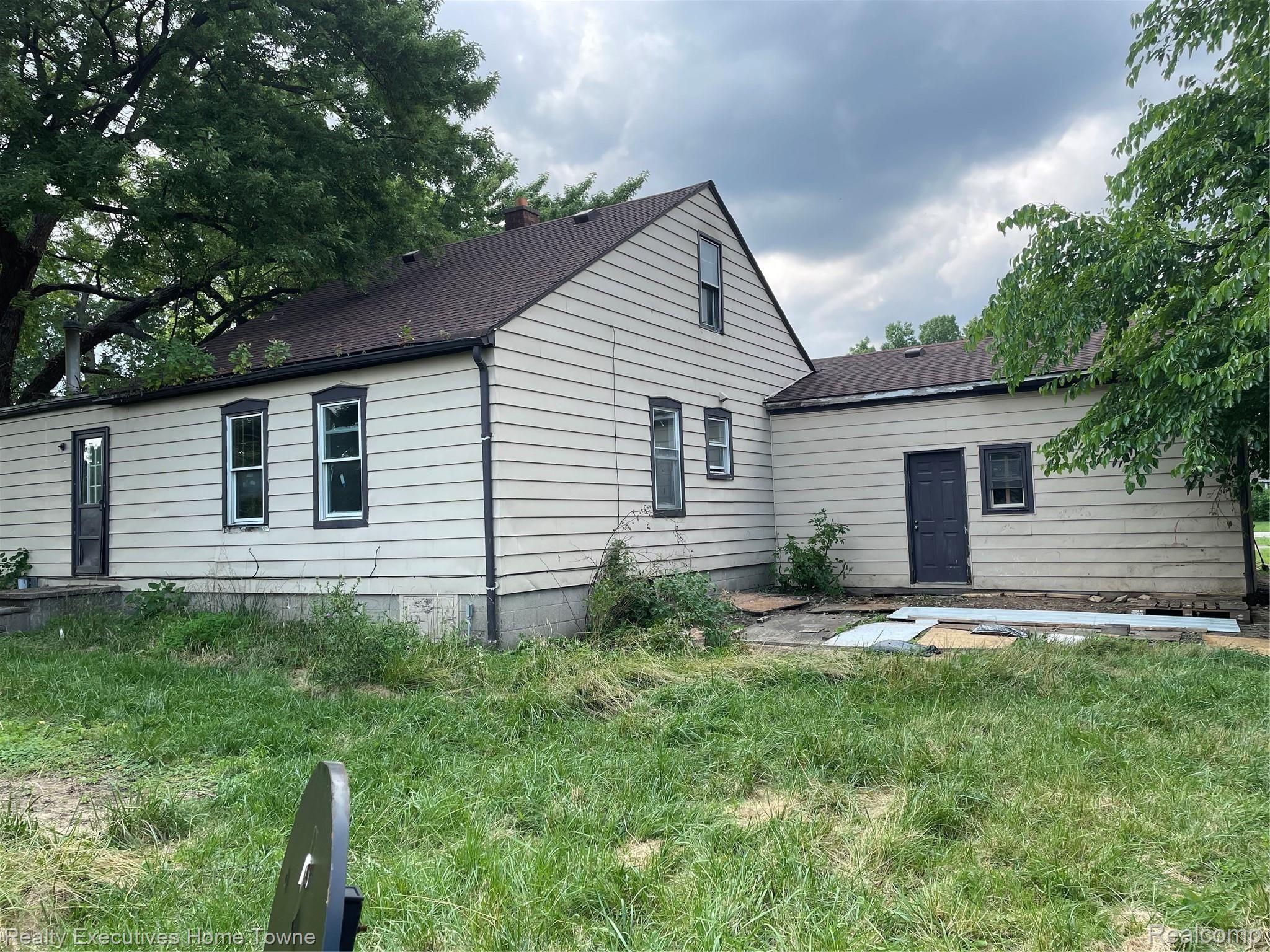 1574 East Wattles Road Troy, MI 48083 - Photo 14 of 15 IMG_6992.jpg