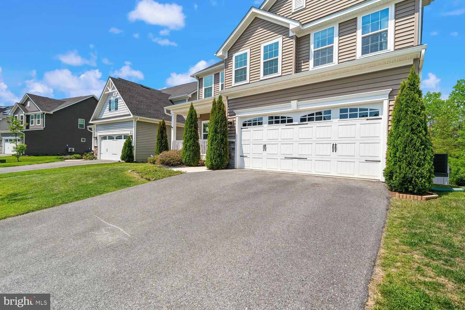 1275 Upper Patuxent Ridge Road Odenton, MD 21113 - Photo 76 of 107 ABUNDANT PARKING
