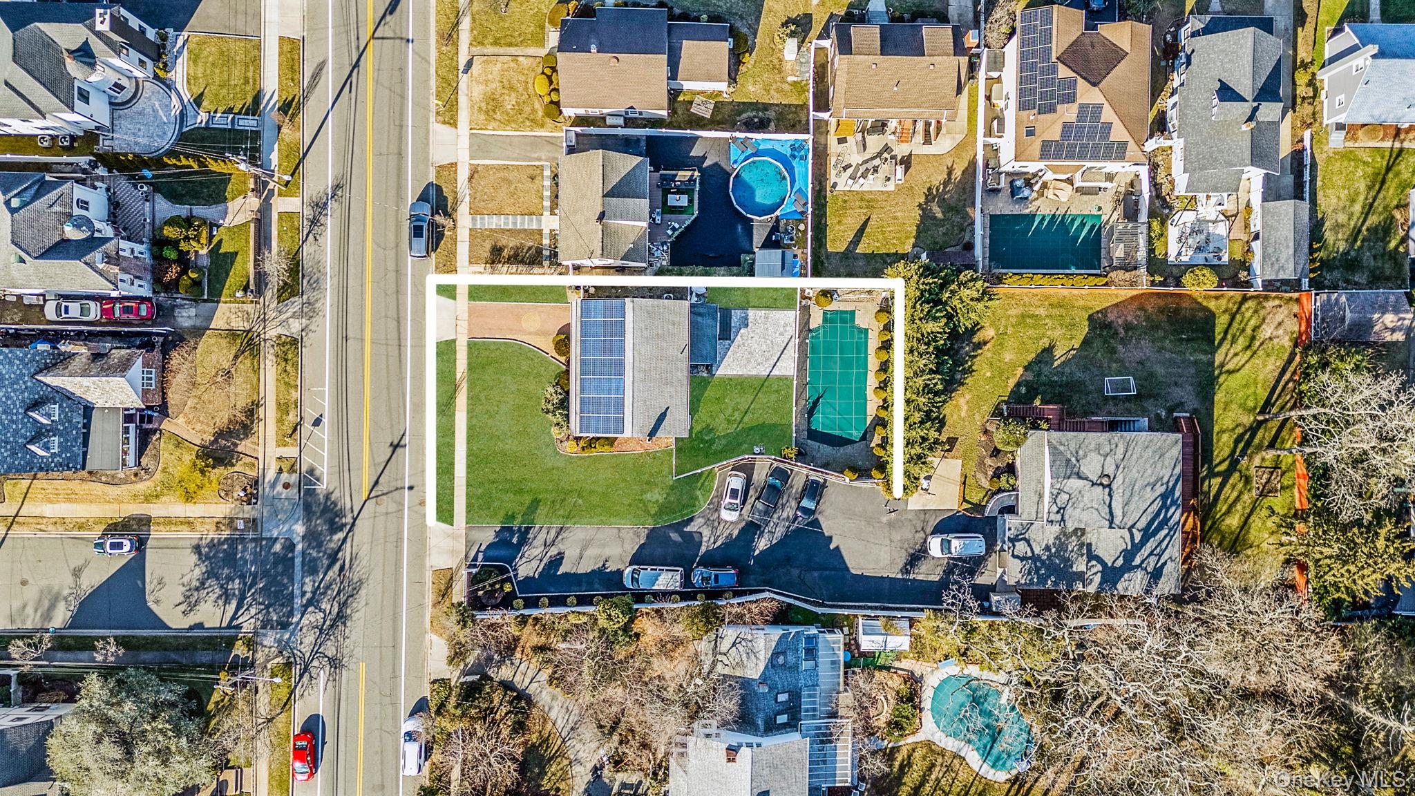 2415 Babylon Turnpike Merrick, NY 11566 - Photo 29 of 32