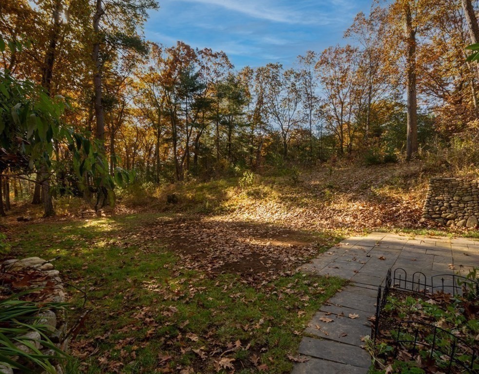 6 Short Hill Road Lincoln, MA 01773 - Photo 32 of 38 Gallery Image 32