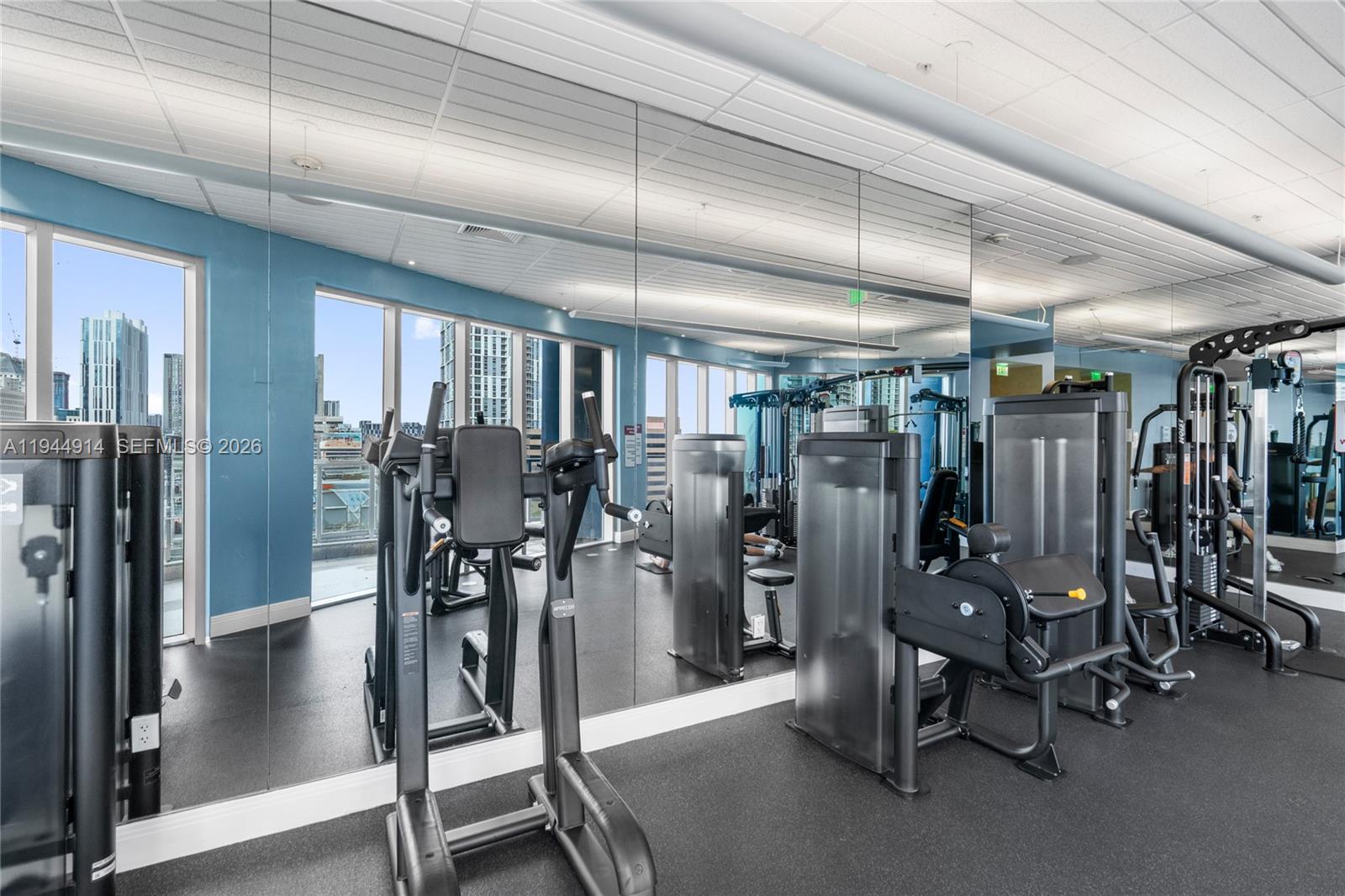 185 Southwest 7th Street, Unit 2702 Miami, FL 33130 - Photo 65 of 71