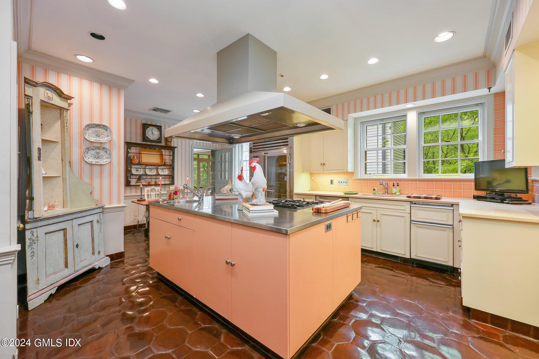 17 Alden Road Greenwich, CT 06831 - Photo 11 of 27 57-web-or-mls-17-alden-rd