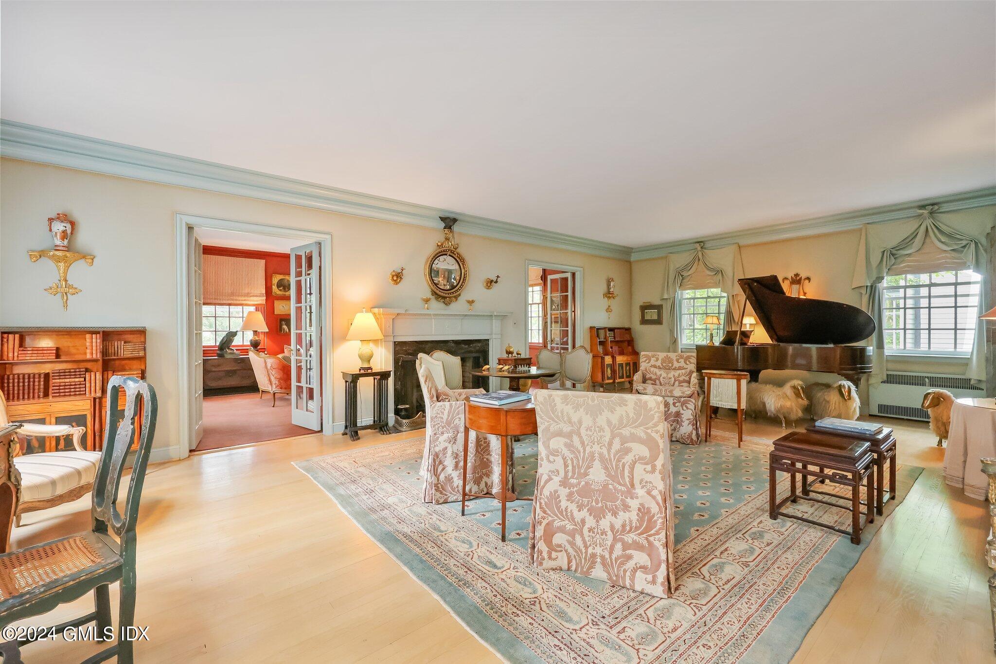 17 Alden Road Greenwich, CT 06831 - Photo 4 of 27 19-web-or-mls-17-alden-rd