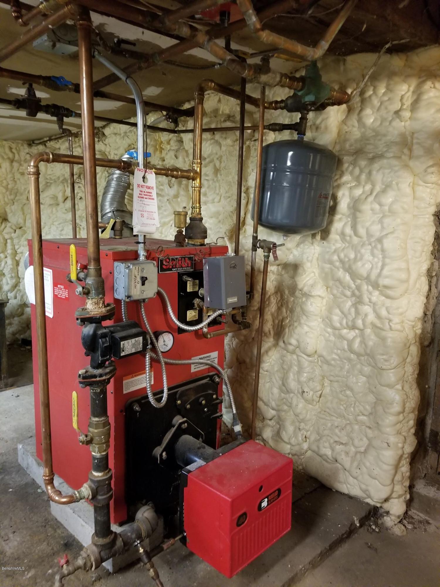 13 West Mountain Road Adams, MA 01220 - Photo 31 of 31 2004 Boiler