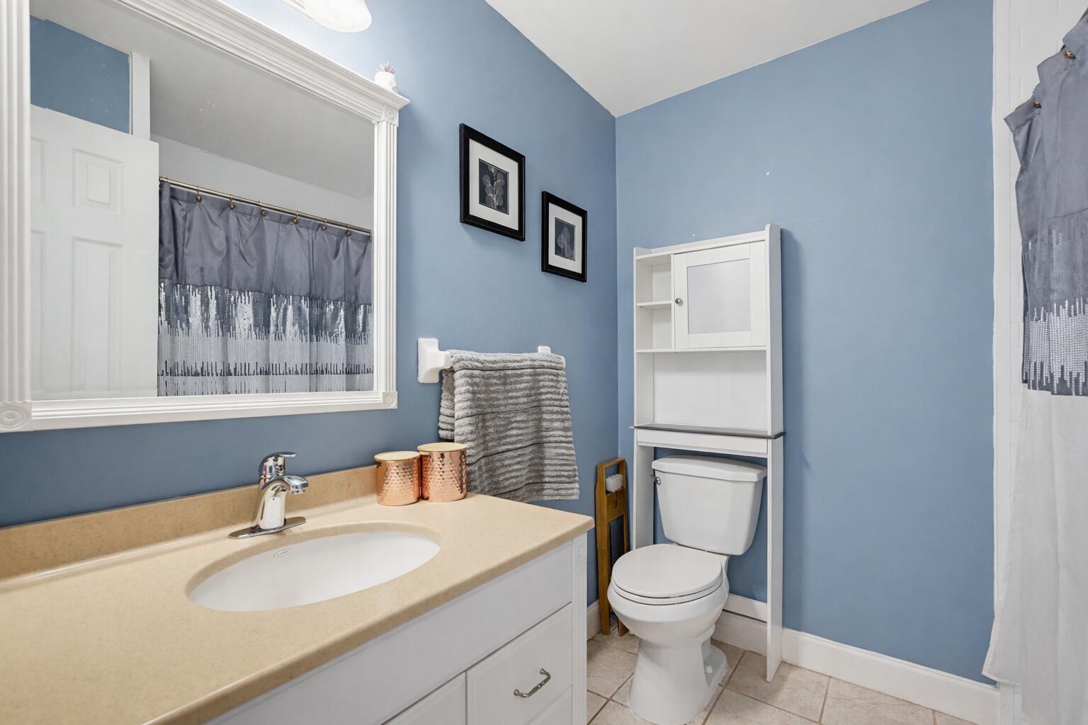 1864 Southeast Lafayette Street Stuart, FL 34997 - Photo 23 of 37 Modern bathroom with sleek details